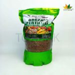 Croptonic organic fertilizer powder with seaweed extract for soil and crop improvement